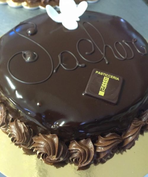 Sacher Pez (1)